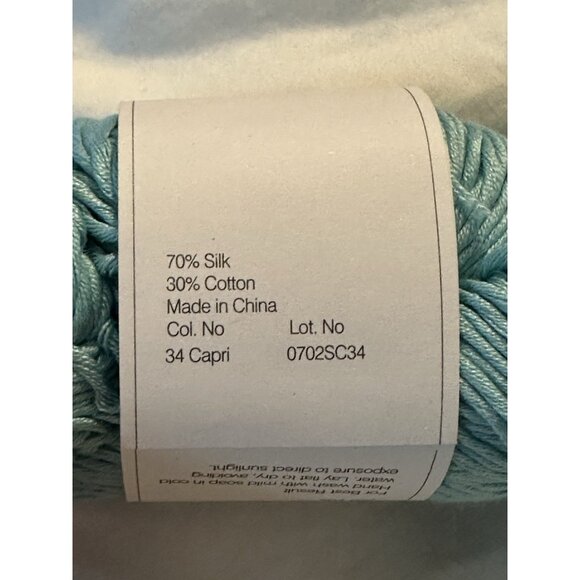 TWINKLE HANDKNITS CRUISE Yarn ~ Color # 34 Capri Blue ~ 120yds/50g ~ Lot 9 skein - Picture 4 of 6